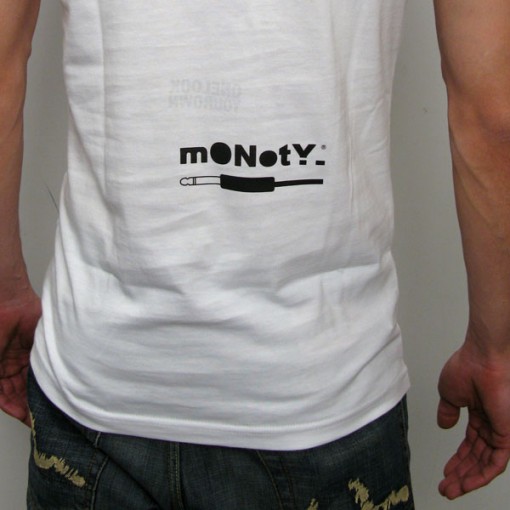 monotyteeheadphoneswhite-e monotyteeheadphoneswhite-e
