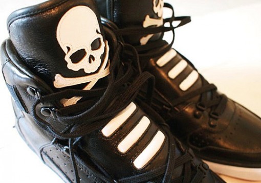 mastermind-japan-x-adidas-preview-01 mastermind-japan-x-adidas-preview-01