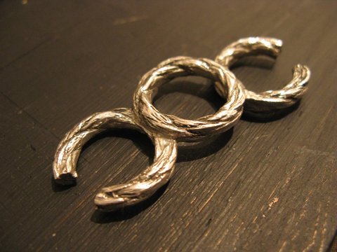 triplefingerropering_large