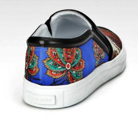 Givenchy-Canvas-Slip-on2-540x464
