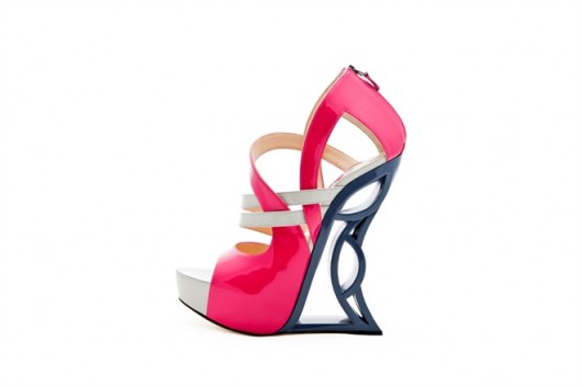 Vs2R shoes