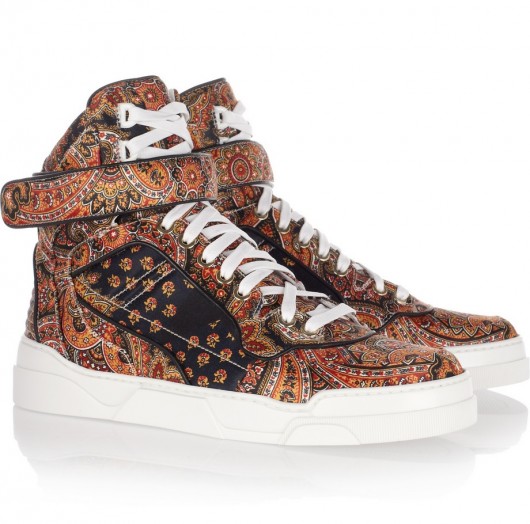 givenchy snaekers