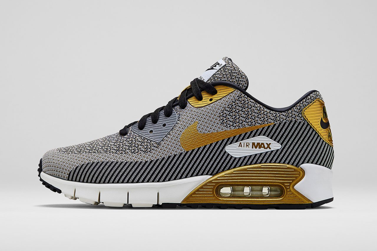 nike-sportswear-2014-summer-gold-hypervenom-collection-3
