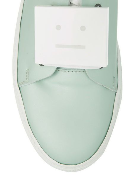 acne adriana palque