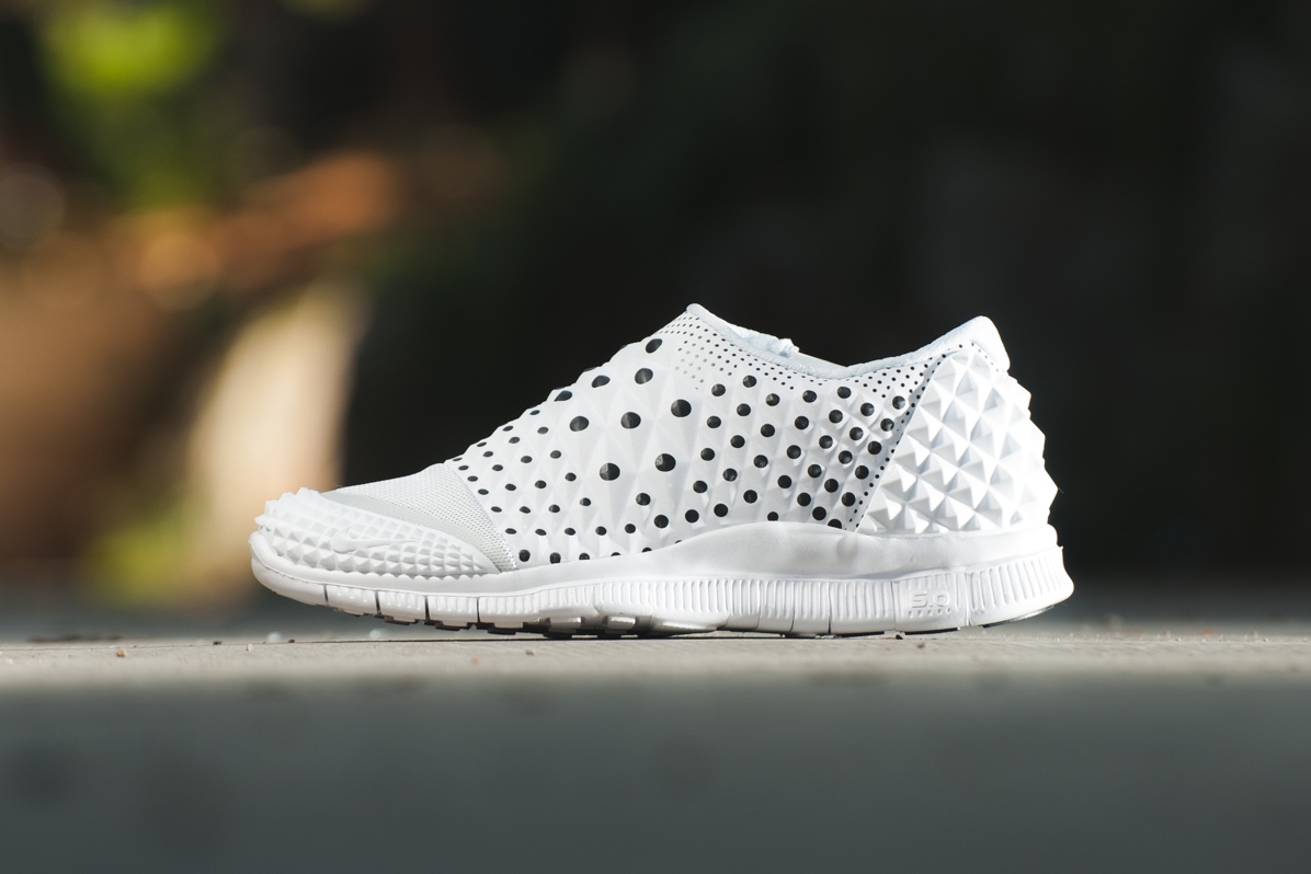 nike-free-orbit-ii-polka-dot-pack-003