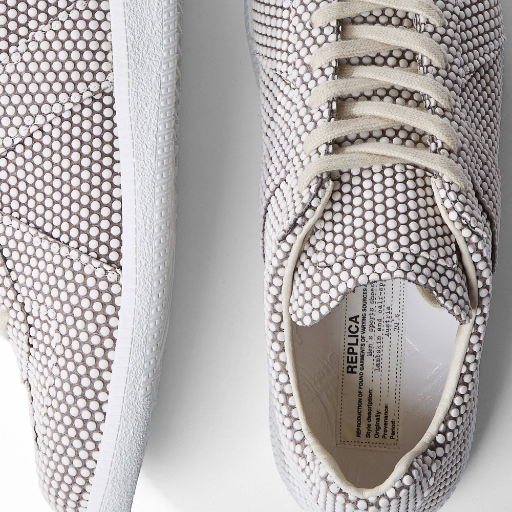 18-03-2015_maisonmargiela_22replicasneaker_whiterubberisedpolkadot_7