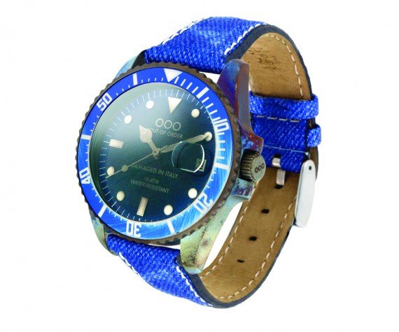 OOO - OUT OF ORDER® AI 2015-16_OOOØØ2JC 3_4