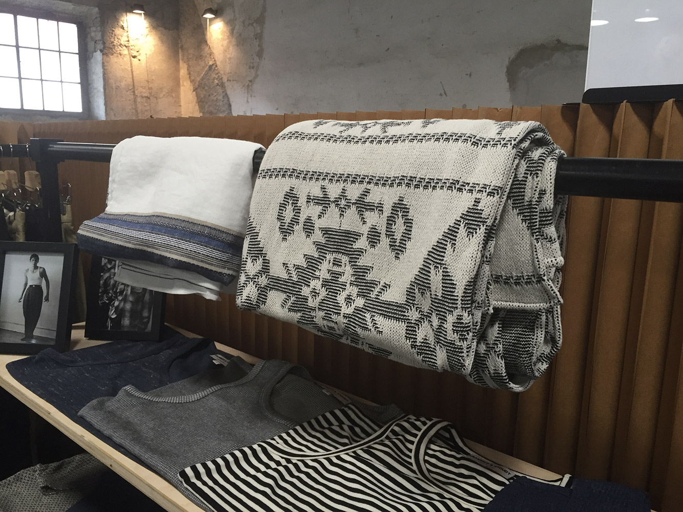 wait-pitti-90-56