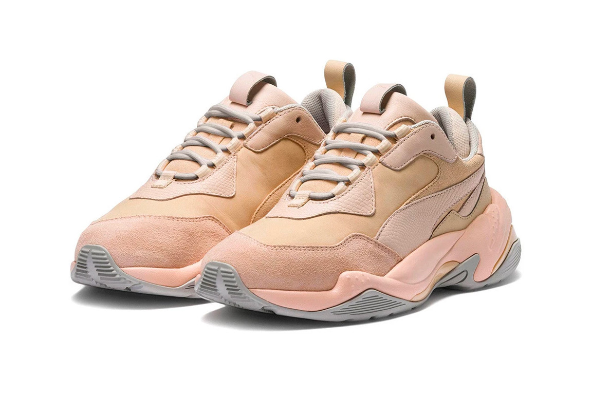 Puma has extended its Thunder line introducing the new Desert model - Wait!  Fashion