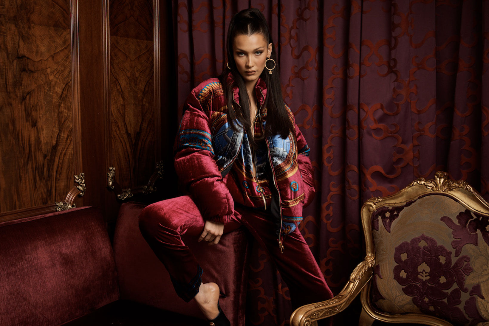 Versace x KITH, finalmente svelata la data di rilascio della nuova  collezione