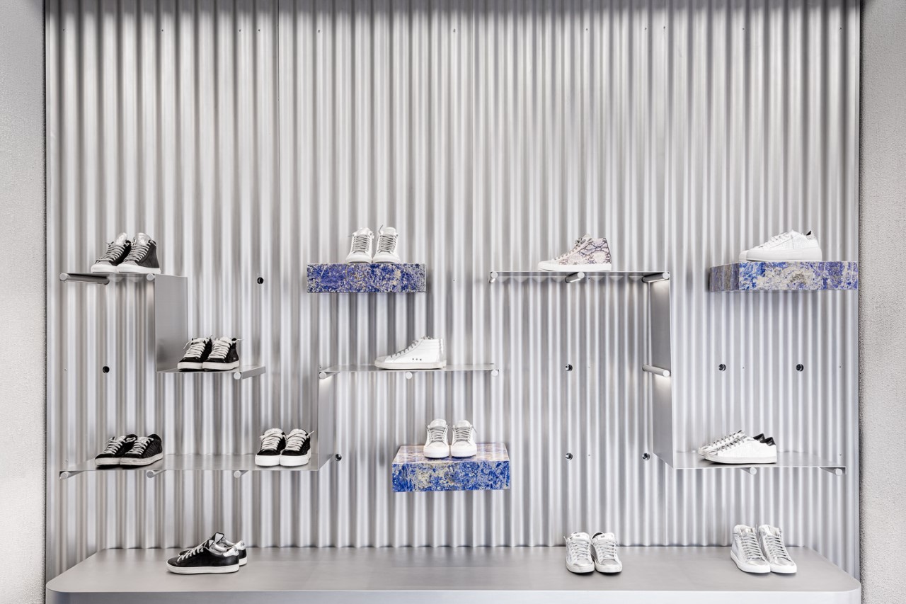 P448 Milan Store
