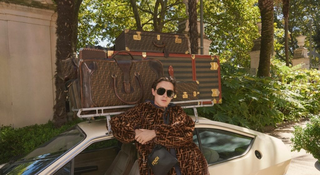 Eleganza e funzionalità nella capsule collection Fendi x K-Way